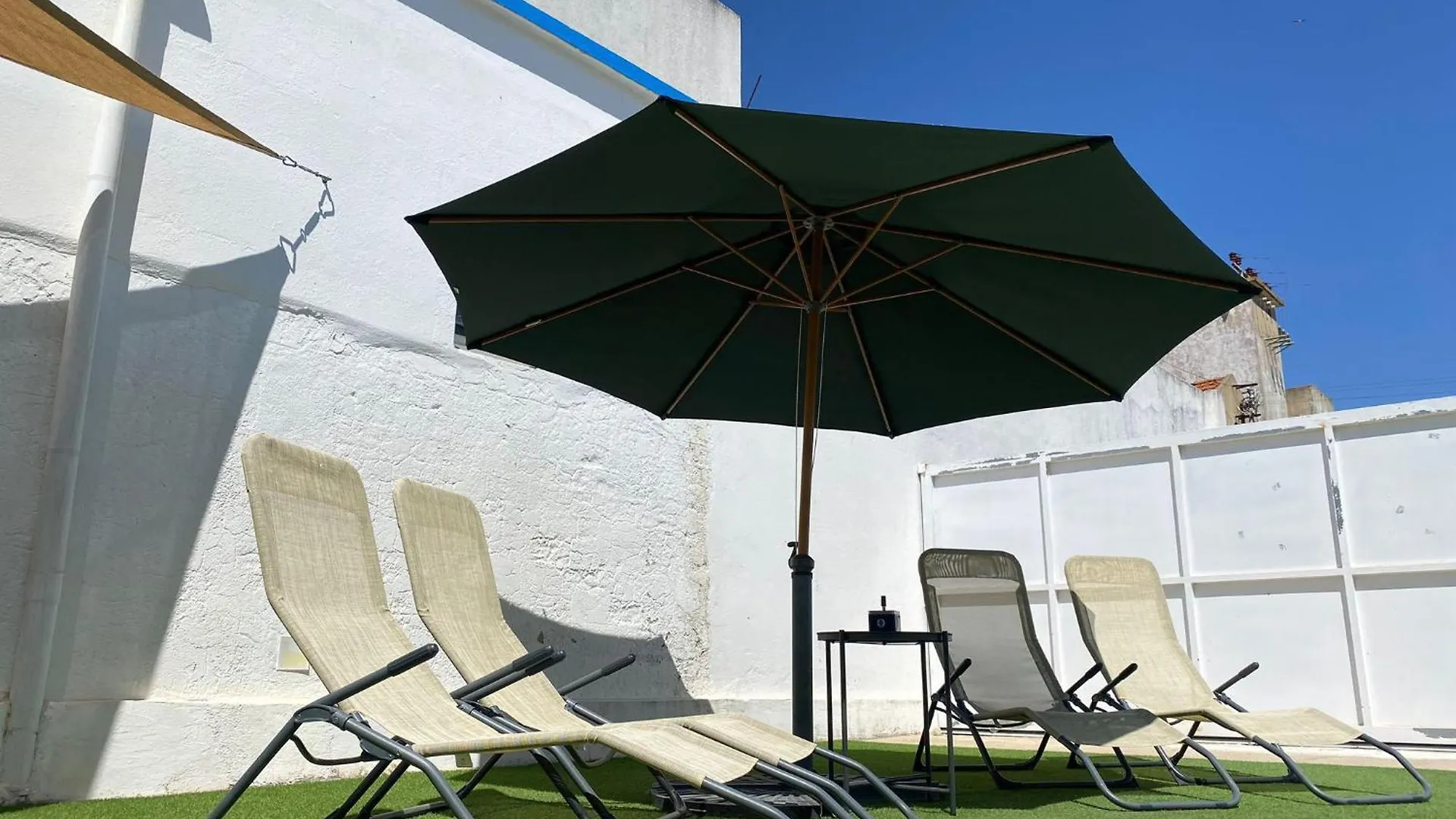 Anchor House Hostel Albufeira