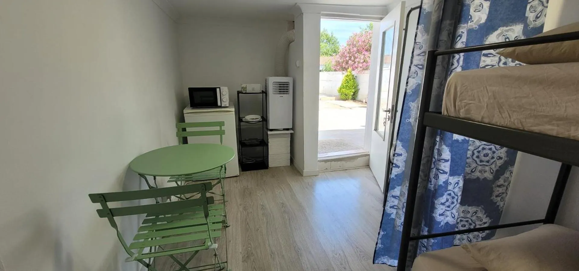 Anchor House Hostel Αλμπουφέιρα